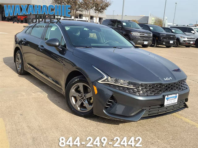 2023 Kia K5 LXS FWD photo