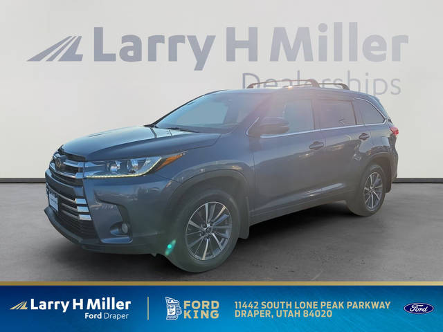 2019 Toyota Highlander XLE AWD photo