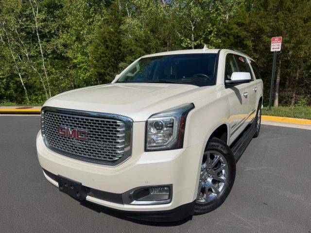 2015 GMC Yukon XL Denali 4WD photo