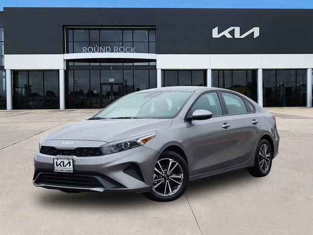 2023 Kia Forte LXS FWD photo