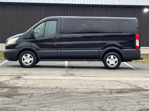 2017 Ford Transit Van RWD photo
