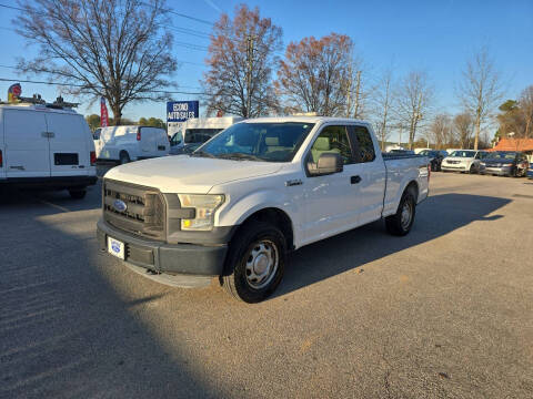 2015 Ford F-150 XL 4WD photo
