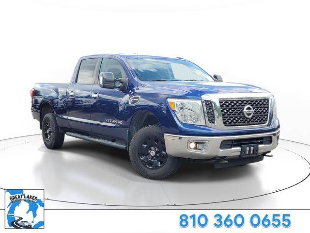2017 Nissan Titan XD S 4WD photo