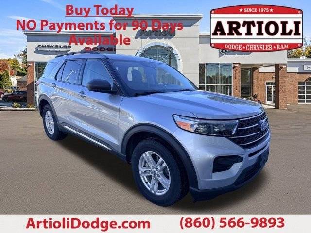 2023 Ford Explorer XLT 4WD photo