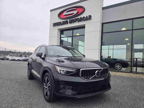 2023 Volvo XC40 Plus Bright Theme AWD photo