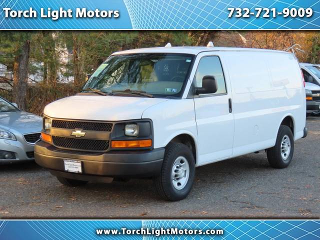 2015 Chevrolet Express Cargo  RWD photo