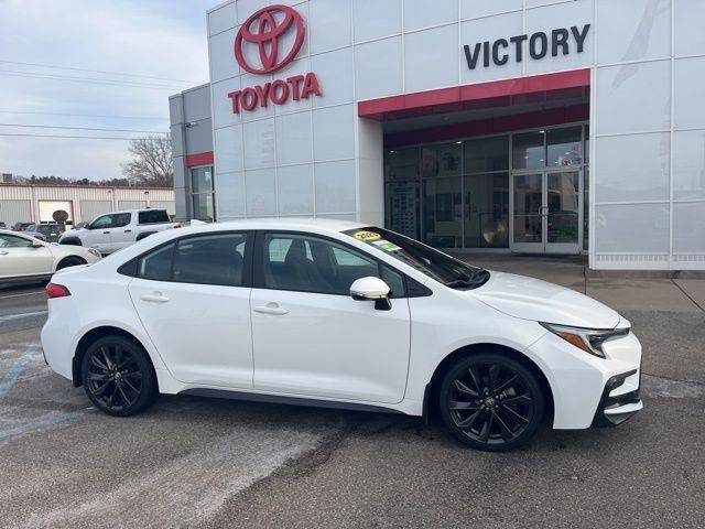 2023 Toyota Corolla SE FWD photo