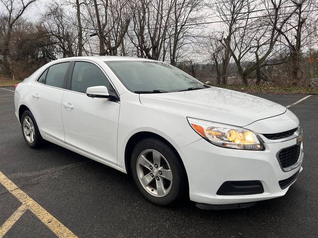 2015 Chevrolet Malibu LT FWD photo