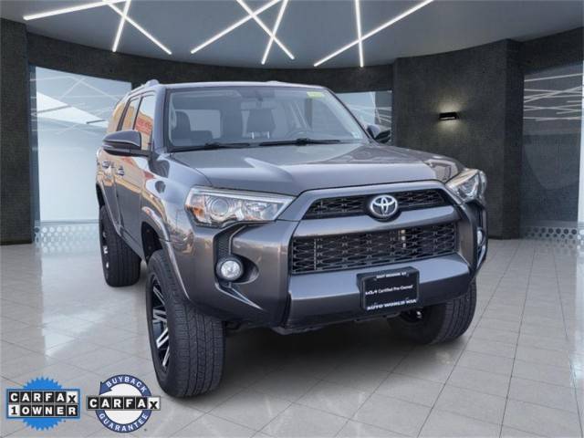 2015 Toyota 4Runner SR5 4WD photo
