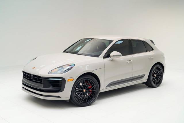 2023 Porsche Macan GTS AWD photo