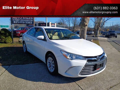 2015 Toyota Camry LE FWD photo