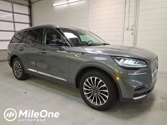 2022 Lincoln Aviator Reserve AWD photo