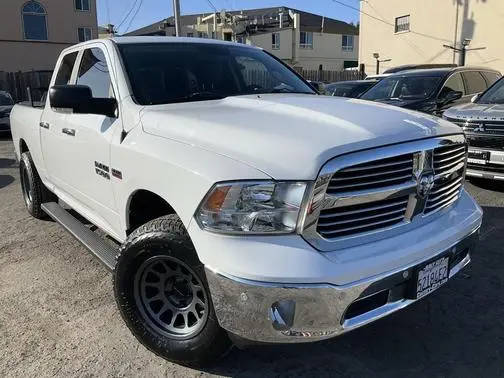 2017 Ram 1500 Big Horn RWD photo