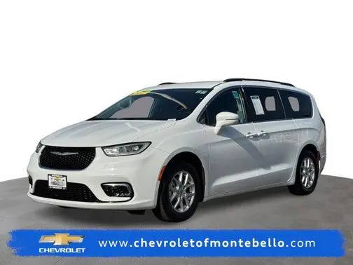 2022 Chrysler Pacifica Minivan Touring L FWD photo