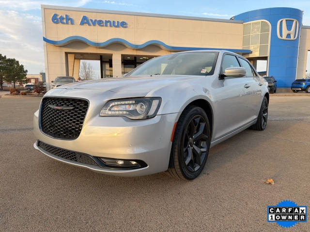 2023 Chrysler 300 300S RWD photo