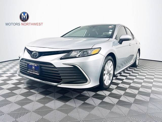 2023 Toyota Camry LE FWD photo