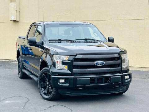2015 Ford F-150 Lariat 4WD photo