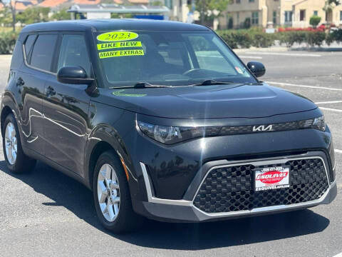 2023 Kia Soul LX FWD photo