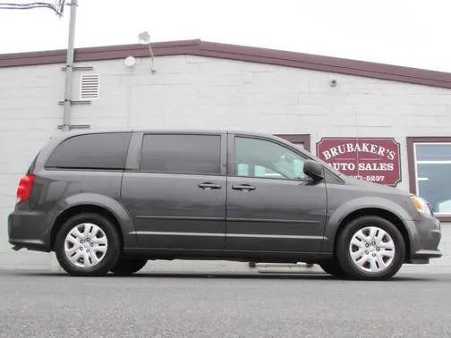 2017 Dodge Grand Caravan SE FWD photo