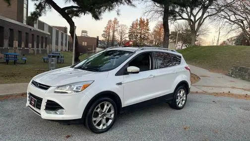 2015 Ford Escape Titanium 4WD photo