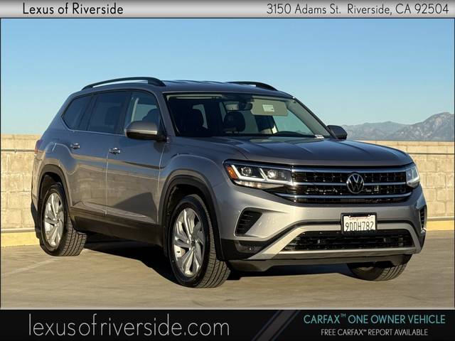 2022 Volkswagen Atlas 2.0T SE w/Technology FWD photo