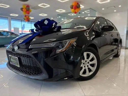 2023 Toyota Corolla LE FWD photo