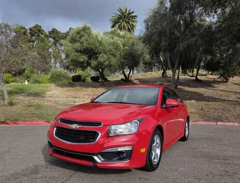 2015 Chevrolet Cruze LT FWD photo