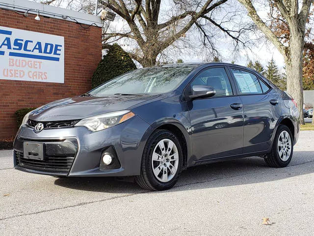 2016 Toyota Corolla S FWD photo
