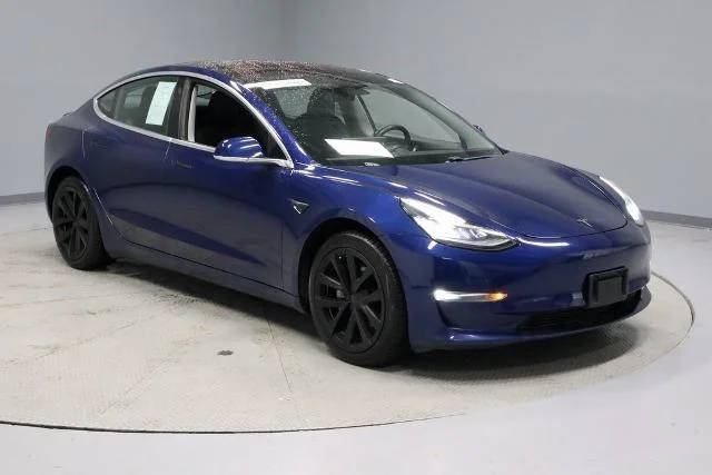 2018 Tesla Model 3 Long Range Battery AWD photo