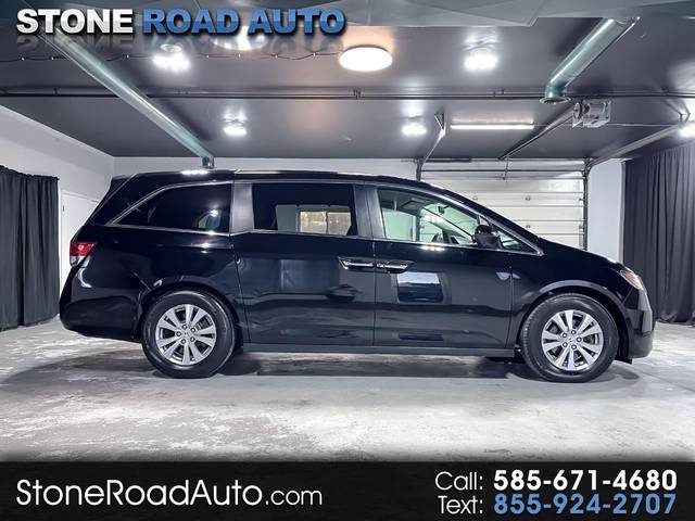 2016 Honda Odyssey SE FWD photo