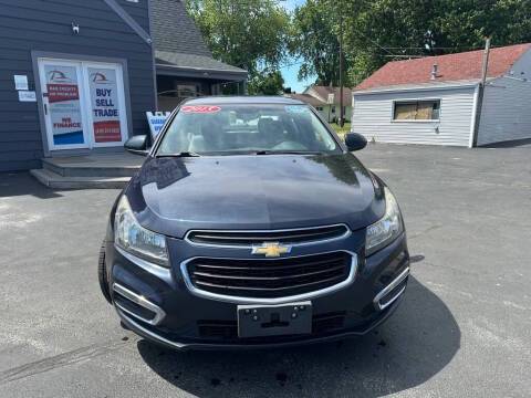 2015 Chevrolet Cruze LT FWD photo