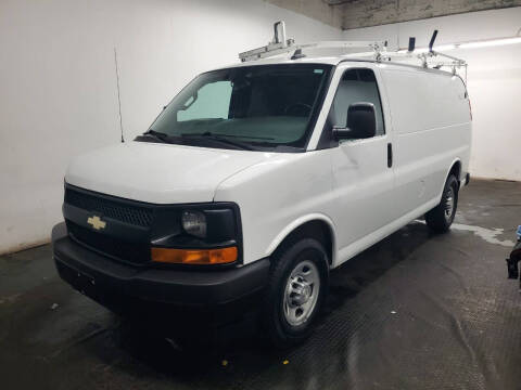 2017 Chevrolet Express Cargo  RWD photo