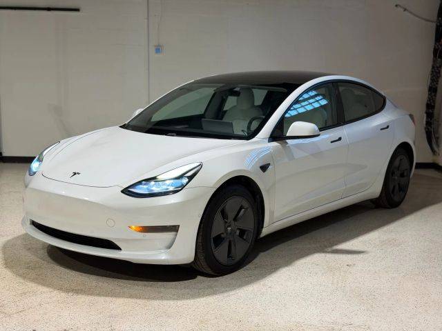2021 Tesla Model 3 Standard Range Plus RWD photo