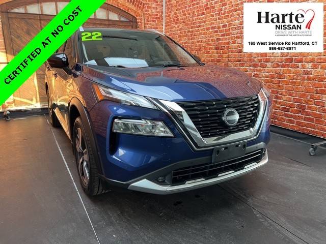 2022 Nissan Rogue Platinum AWD photo