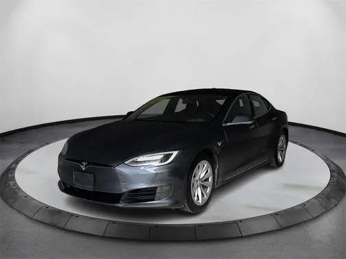 2016 Tesla Model S 70 RWD photo