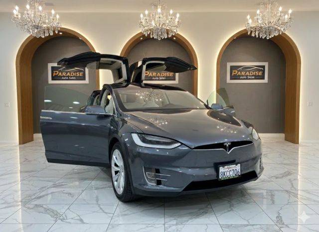 2017 Tesla Model X 100D AWD photo