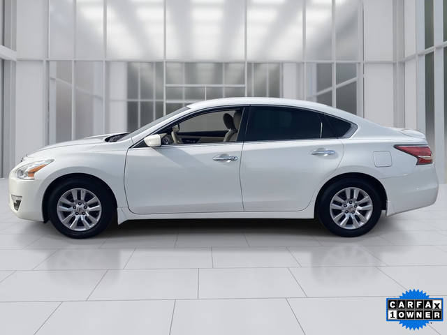 2015 Nissan Altima 2.5 S FWD photo