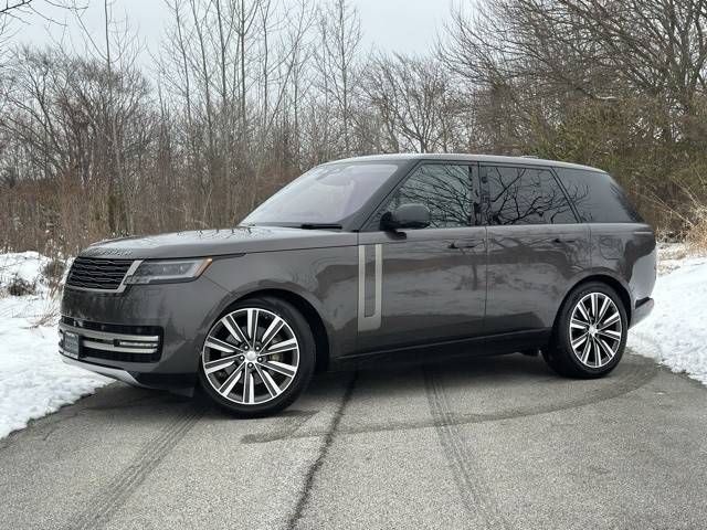 2023 Land Rover Range Rover SE AWD photo
