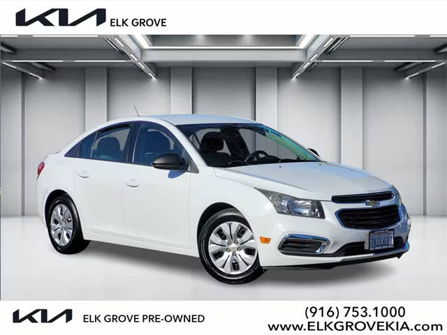 2015 Chevrolet Cruze LS FWD photo