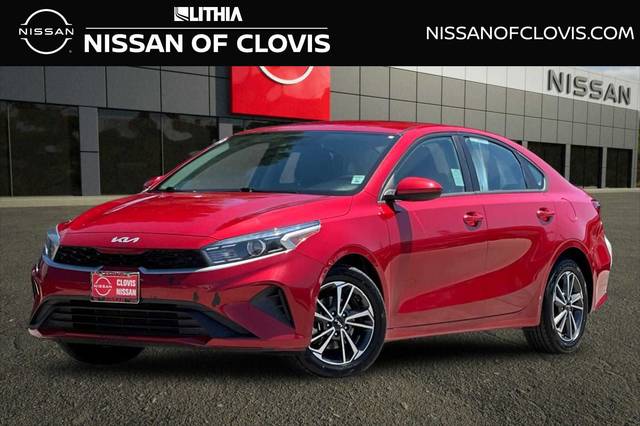 2023 Kia Forte LXS FWD photo
