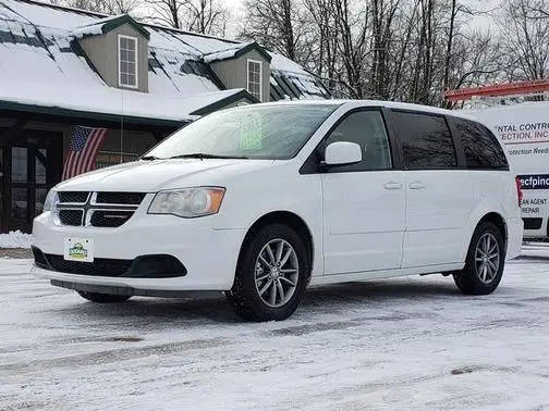 2016 Dodge Grand Caravan SE Plus FWD photo