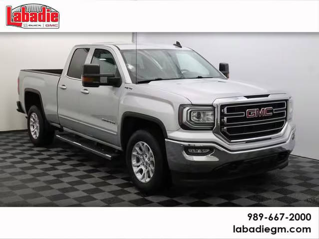 2018 GMC Sierra 1500 SLE 4WD photo