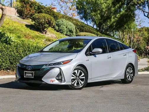 2018 Toyota Prius Prime Advanced FWD photo