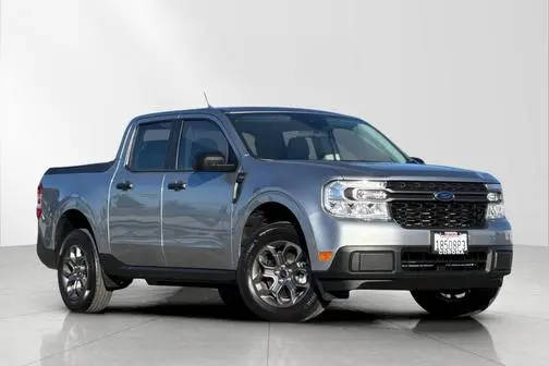 2022 Ford Maverick XLT FWD photo
