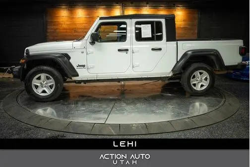 2020 Jeep Gladiator Sport S 4WD photo