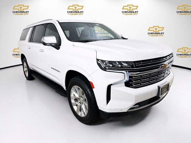 2023 Chevrolet Suburban Premier 4WD photo