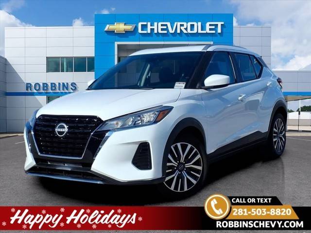 2022 Nissan Kicks SV FWD photo