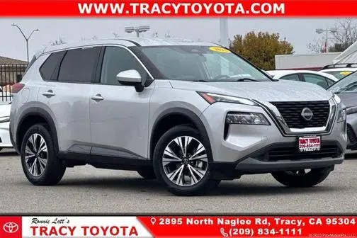 2023 Nissan Rogue SV FWD photo
