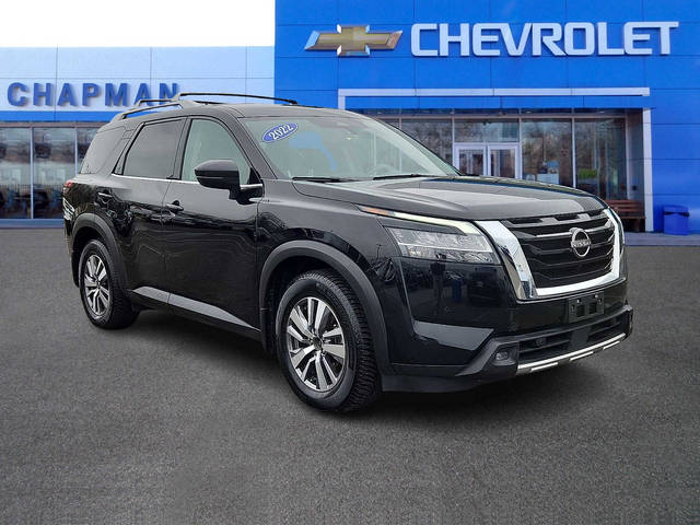 2022 Nissan Pathfinder SL 4WD photo