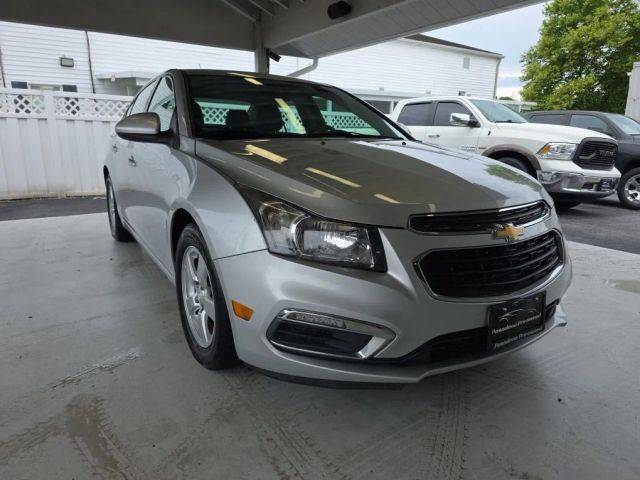 2015 Chevrolet Cruze LT FWD photo